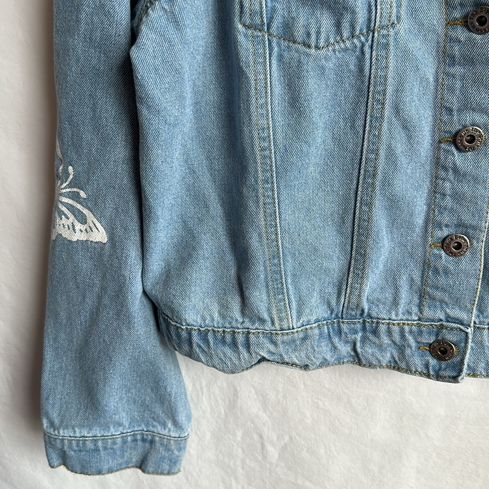The Style Between Us butterfly print denim jacket, size XL - Picture 3 of 10